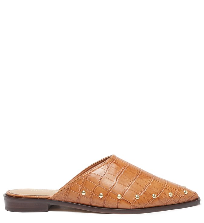 Mule Marrom Couro Croco Tachas