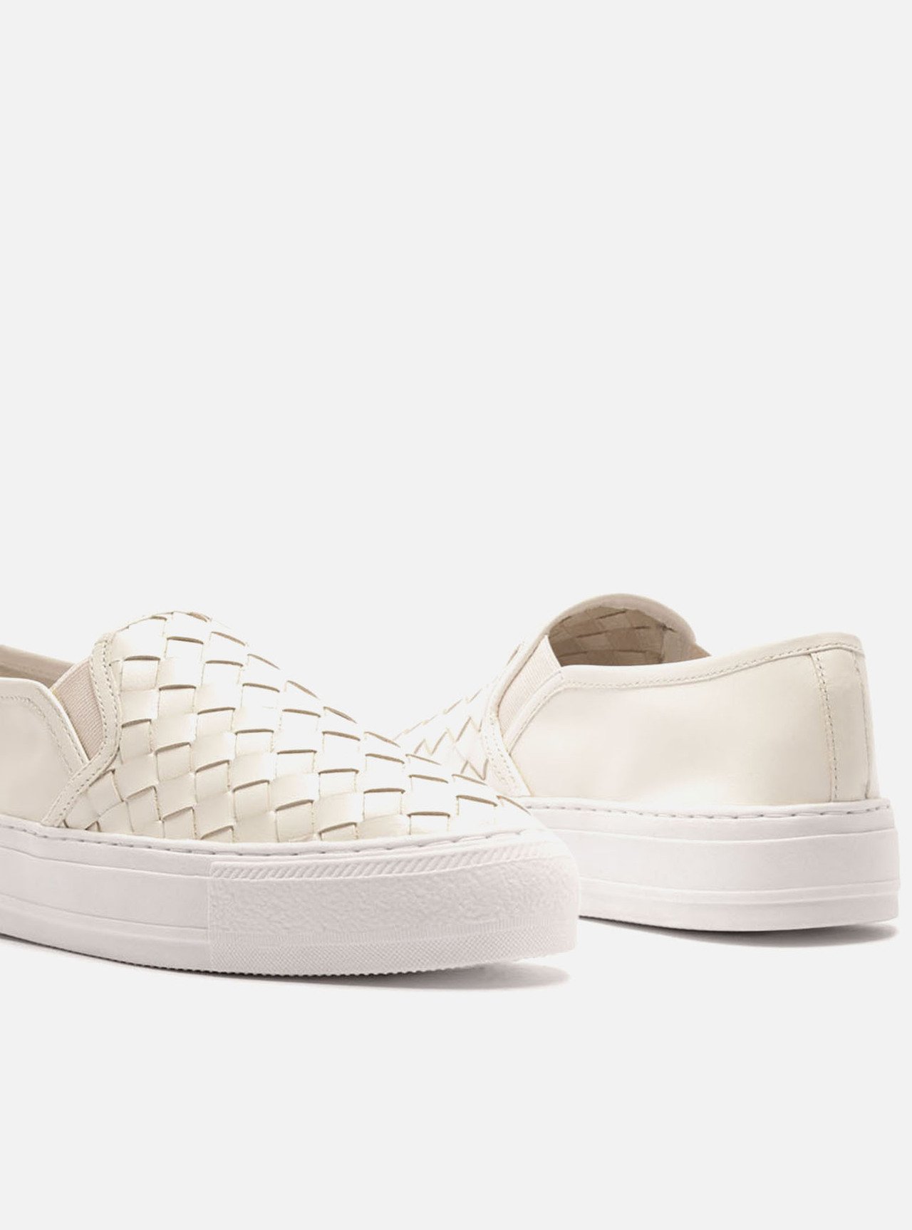 Tênis Branco Couro Salto Flatform Tressê — foto 4