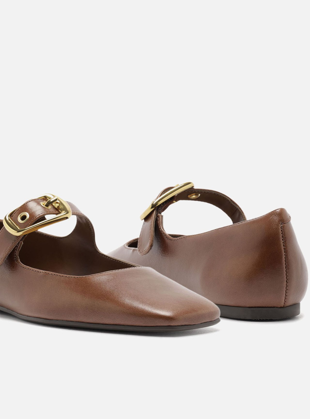 Sapatilha Marrom Choco Couro Bico Quadrado Fivela — foto 4