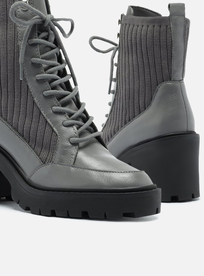 Bota Cinza Salto Médio