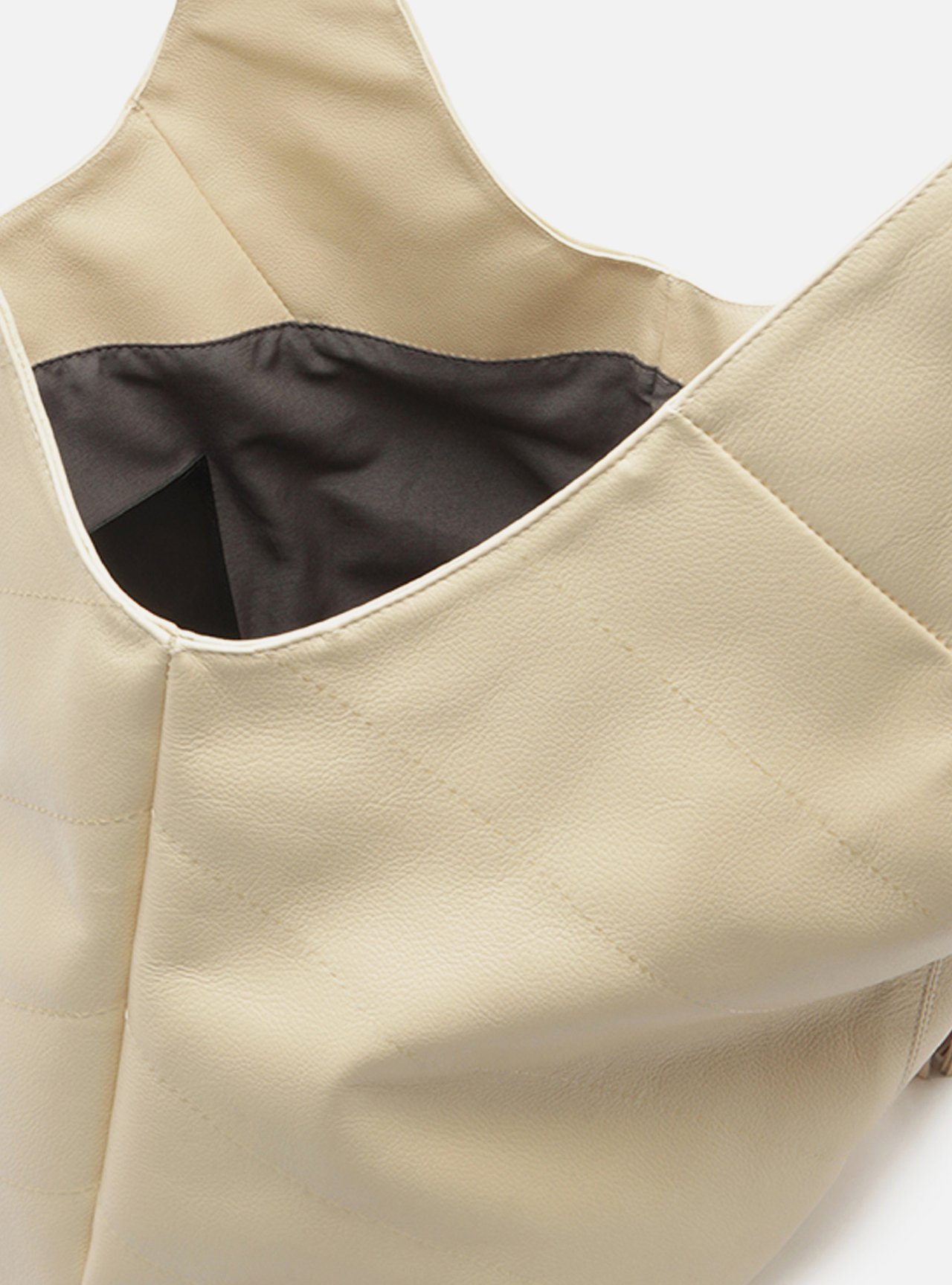 Bolsa Hobo Branca Couro Ísis Grande — foto 4