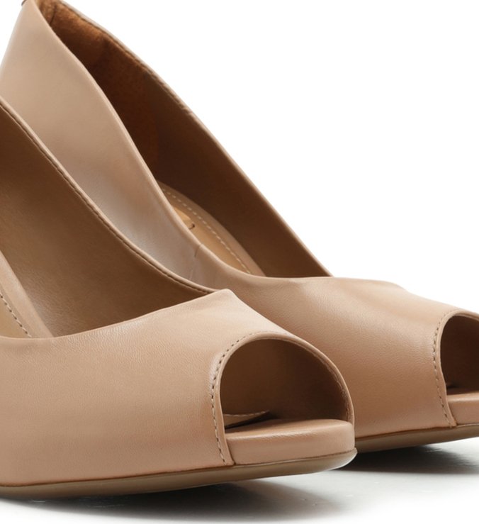 Scarpin Bege Couro Peep Toe  Salto Médio