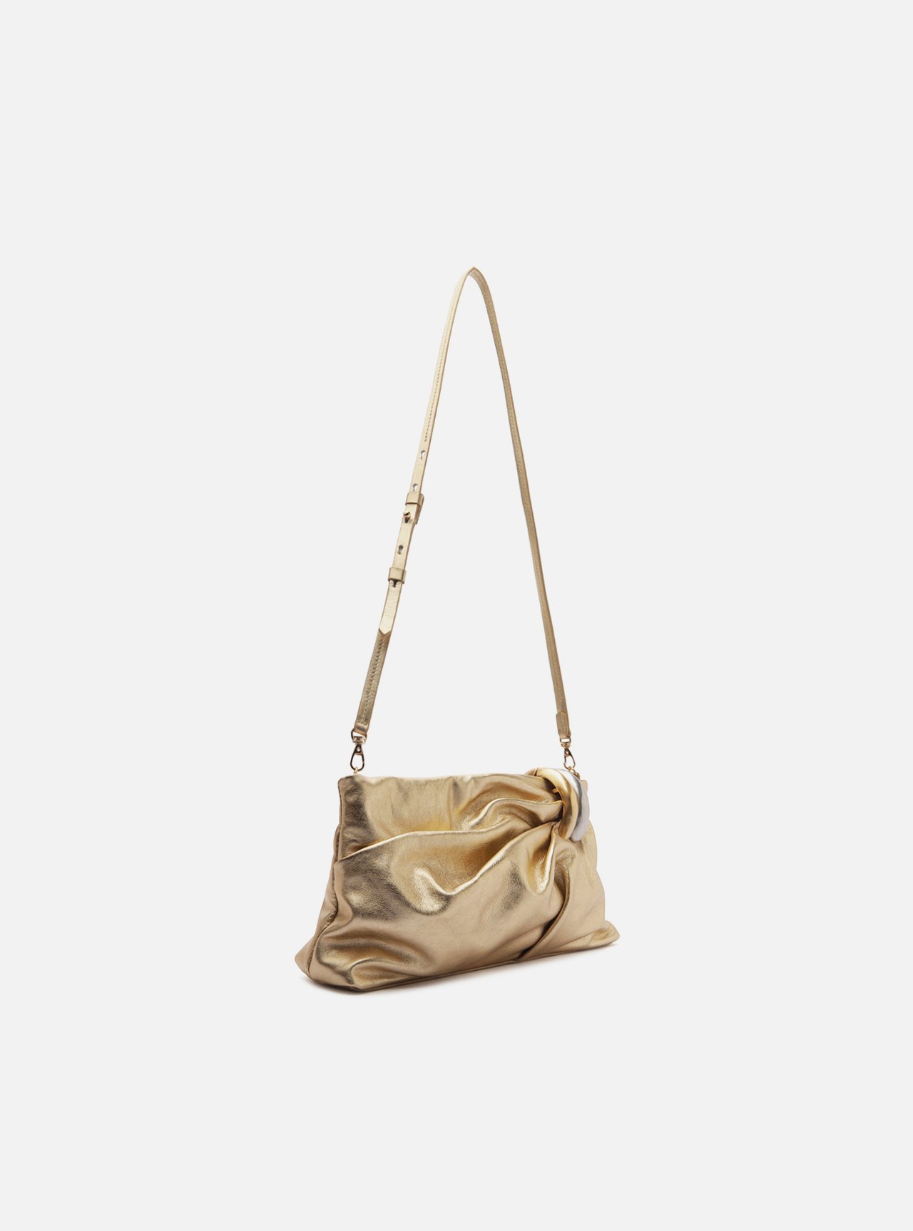 Bolsa Clutch Preta Couro Média Soft Metais — foto 5