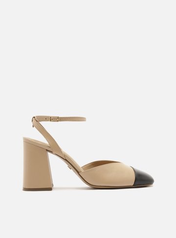 Arezzo — Scarpin Nude Couro Fivela Cap Toe Preto
