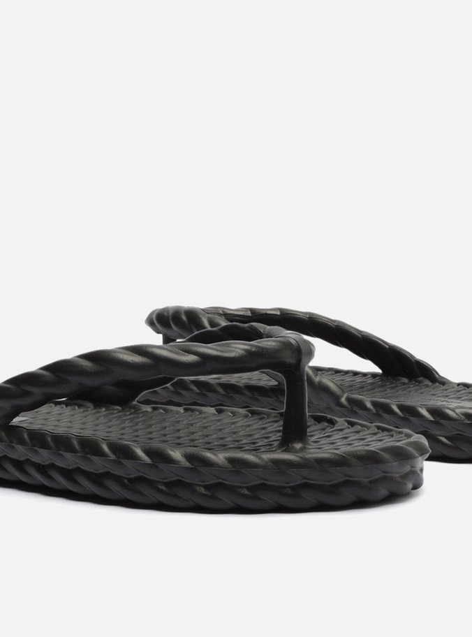Chinelo de Dedo Preto Marrocos Brizza