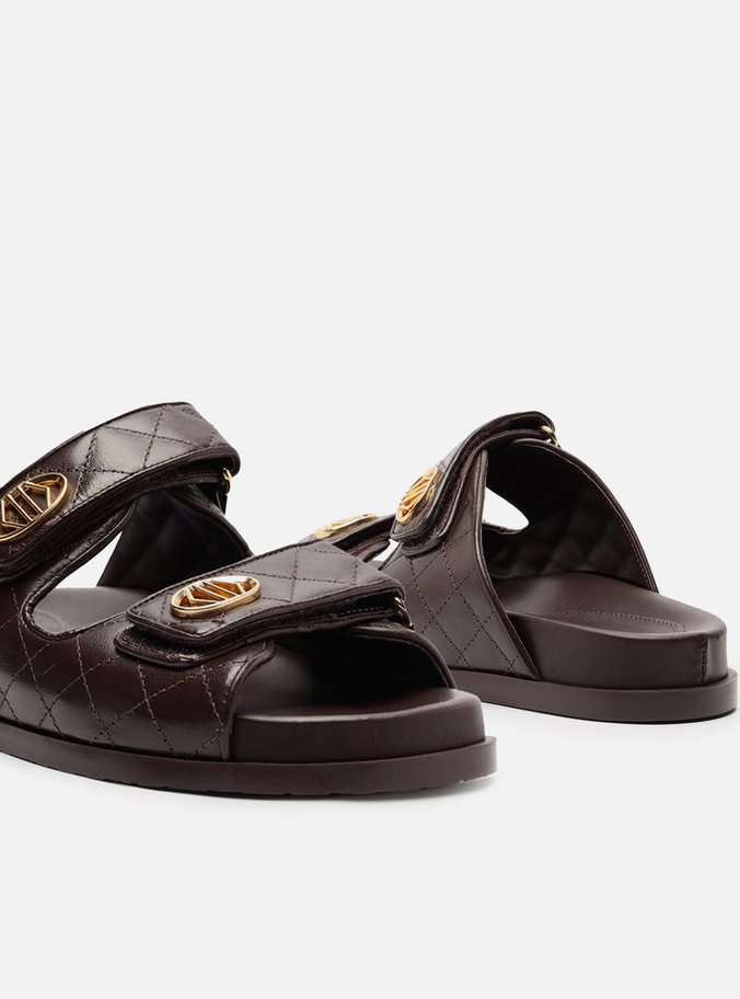 Sandália Papete Marrom Couro Matelassê Velcro
