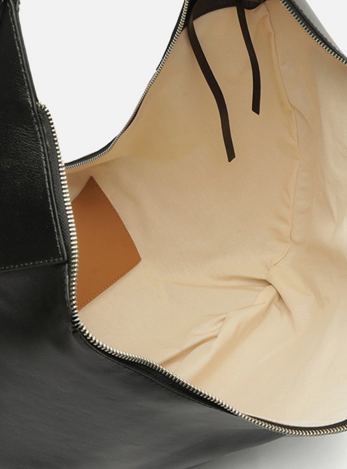 Bolsa Hobo Preta Couro Grande Fivelas