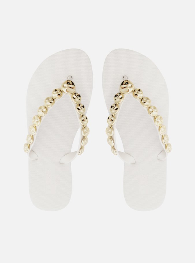 Chinelo Branco Minimal Tira Búzios