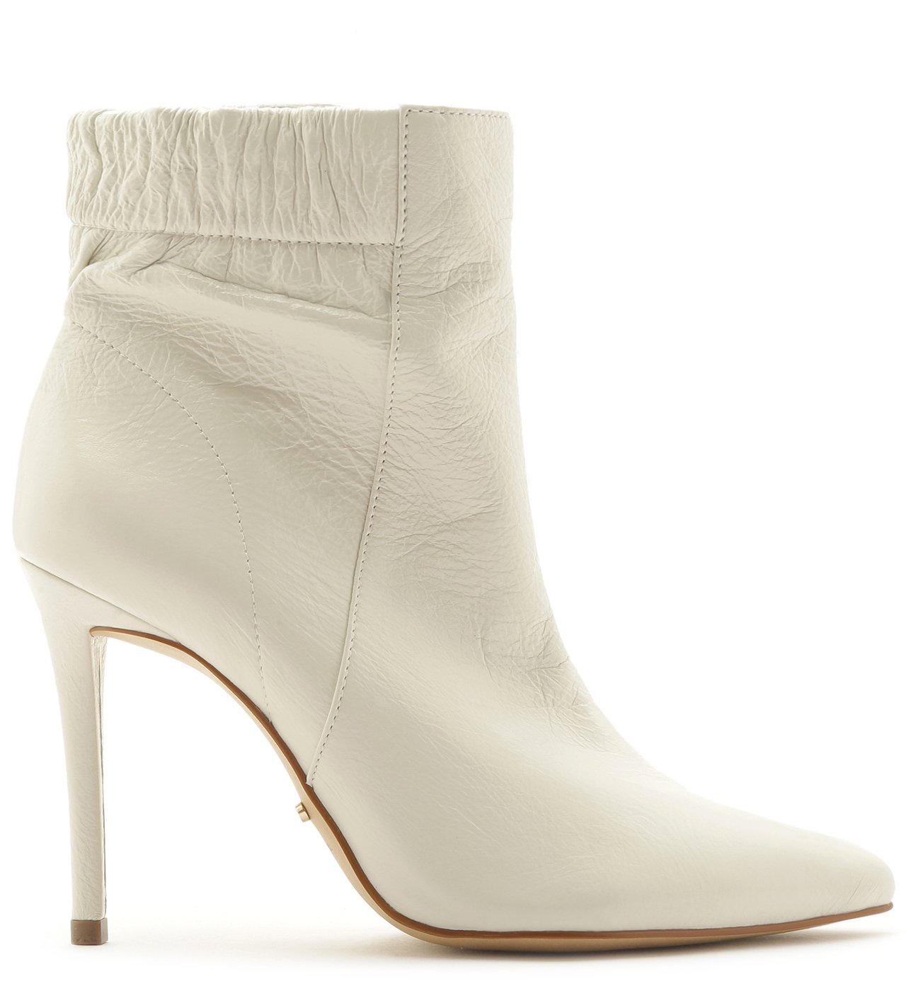 Bota branca cano clearance curto salto fino