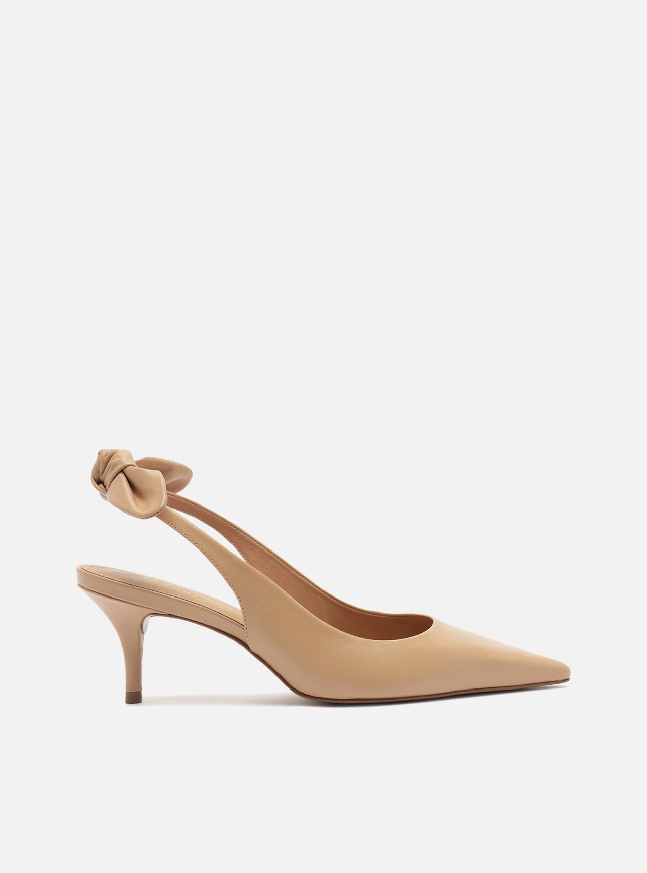 Scarpin Nude Couro Slingback Salto Fino Laço — foto 1