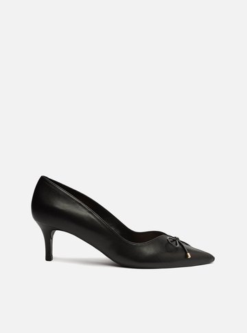 Scarpin Preto Couro Salto Médio Fino Laço