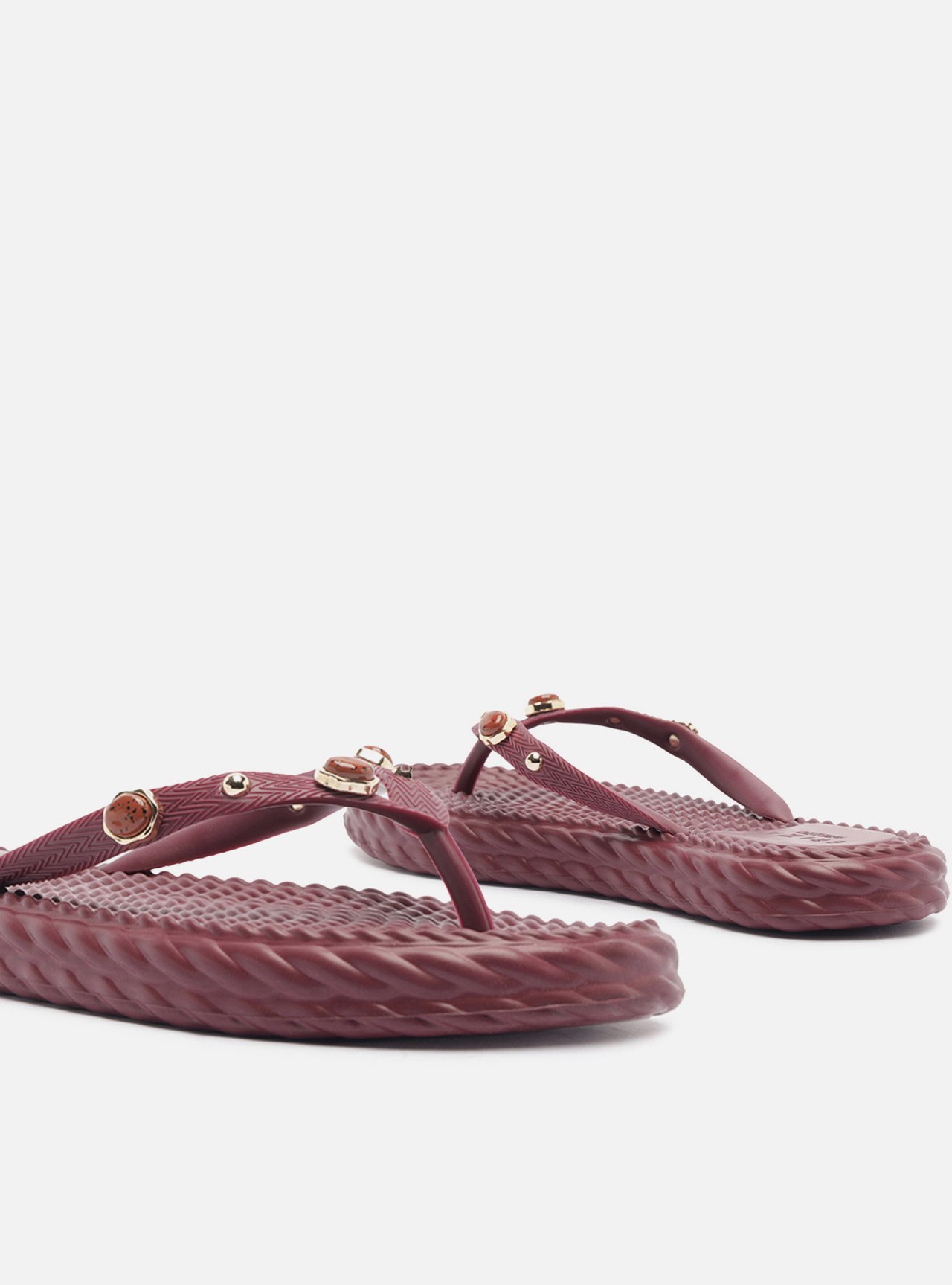Chinelo Bordô Marrocos Pedras Flip Flop — foto 4