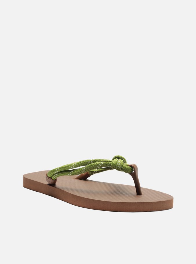 Chinelo de Dedo Marrom Essential Cordão Verde