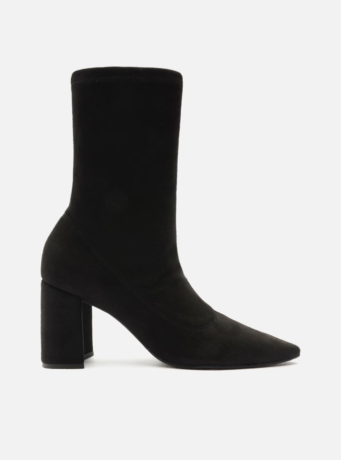 Bota Preta Suede Cano Curto Salto Médio