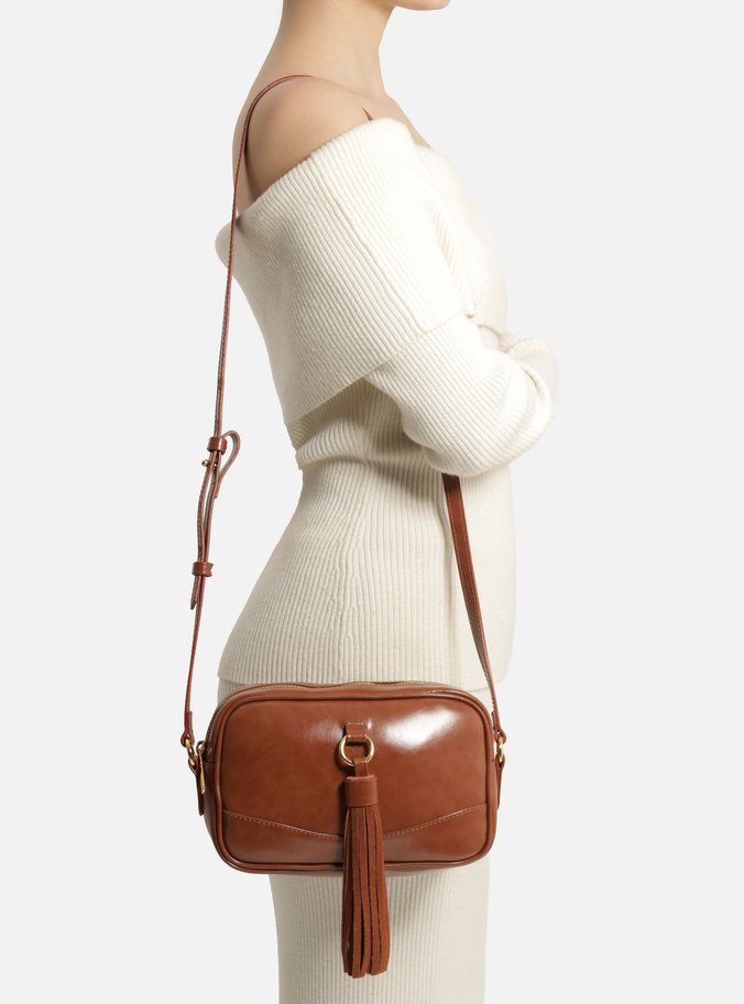 Bolsa Tiracolo Marrom Média Argola Barbicacho