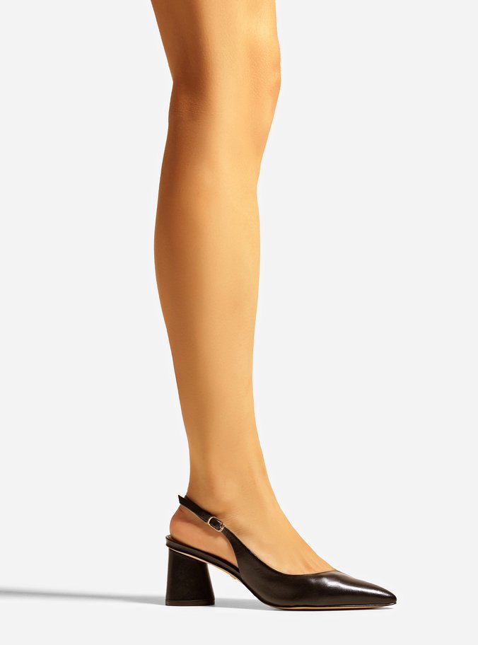 Scarpin Preto Couro Bico Fino Slingback