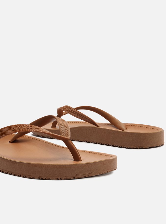 Chinelo de Dedo Marrom Palmilha