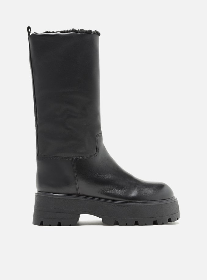 Bota Preta Couro Cano Médio Tratorada Riley