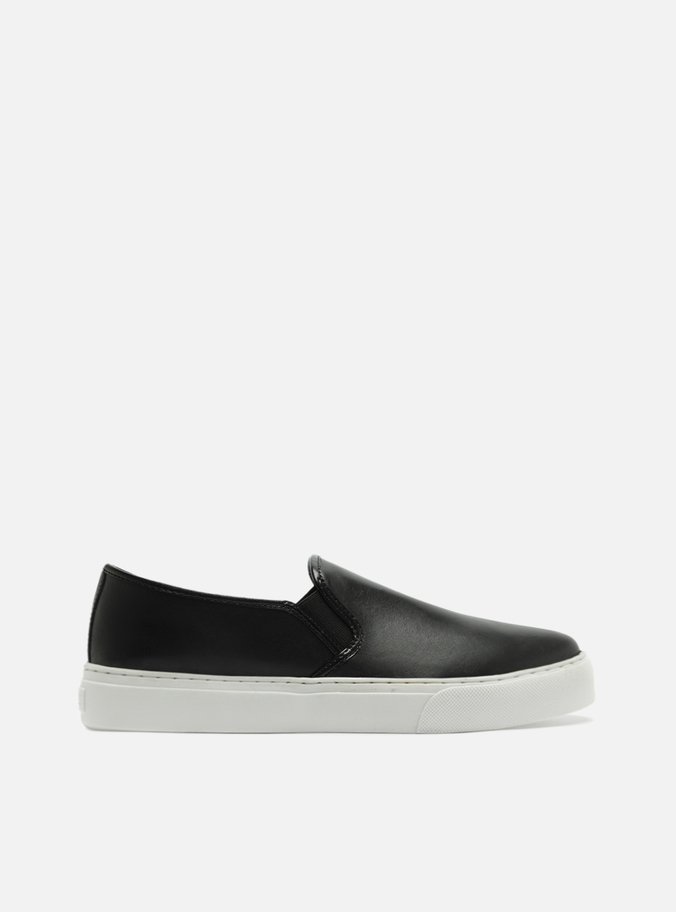 Slip On Preto Bico Redondo