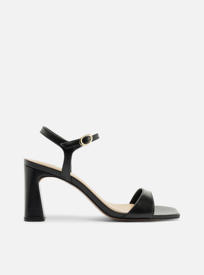 Sandália Preta Couro Salto Médio Flare