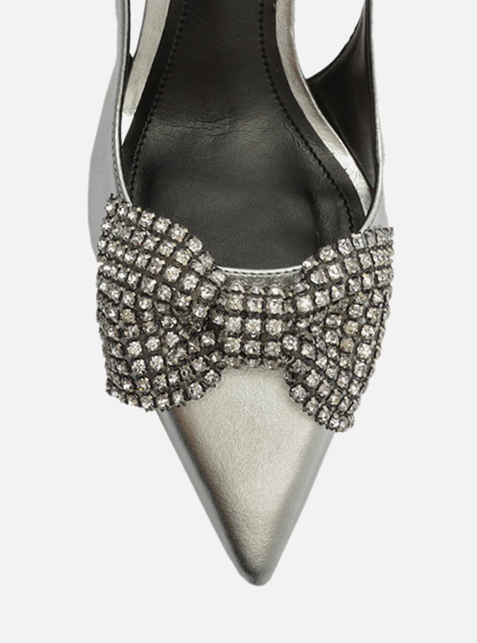 Scarpin Prata Couro Salto Médio Slingback Laço