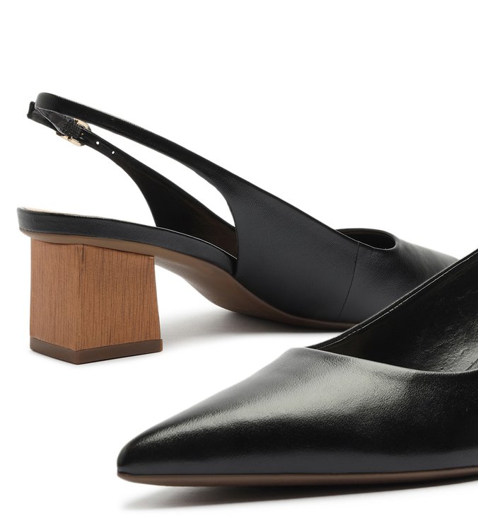 Scarpin Preto Couro Slingback