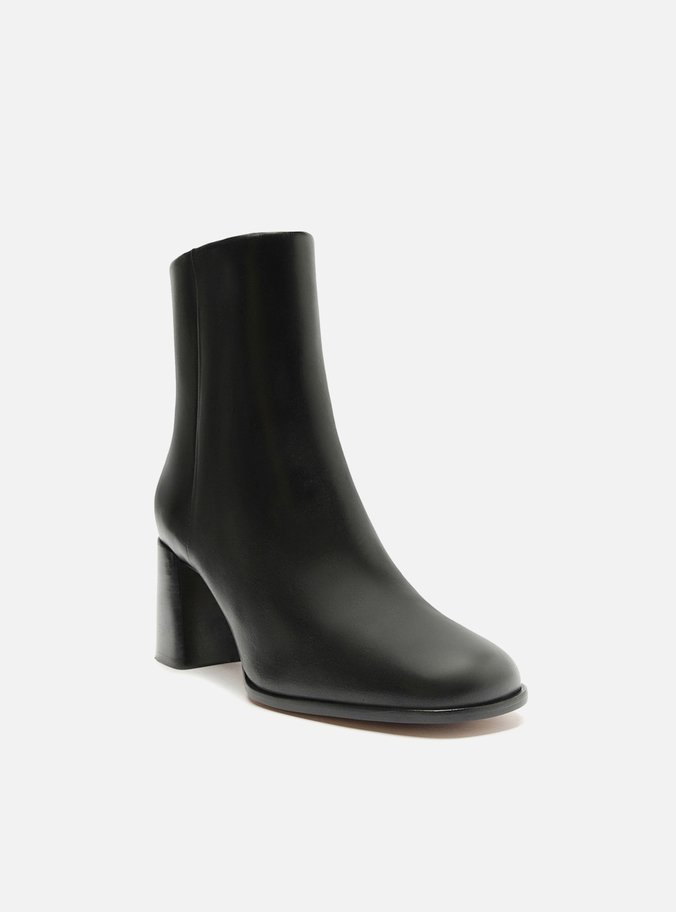 Bota Preta Couro Cano Curto Salto Médio Lisa