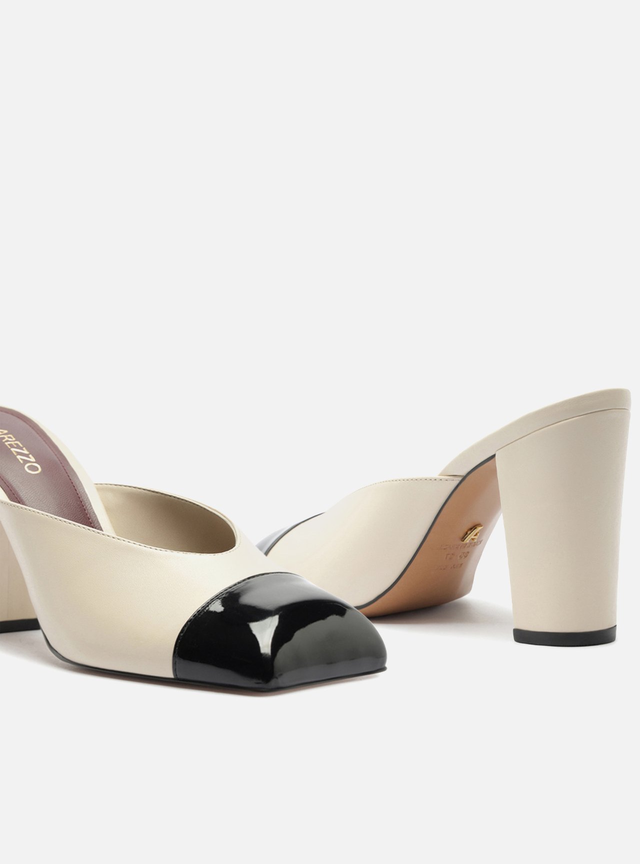 Mule Off-White Salto Bloco Cap Toe Preto — foto 4