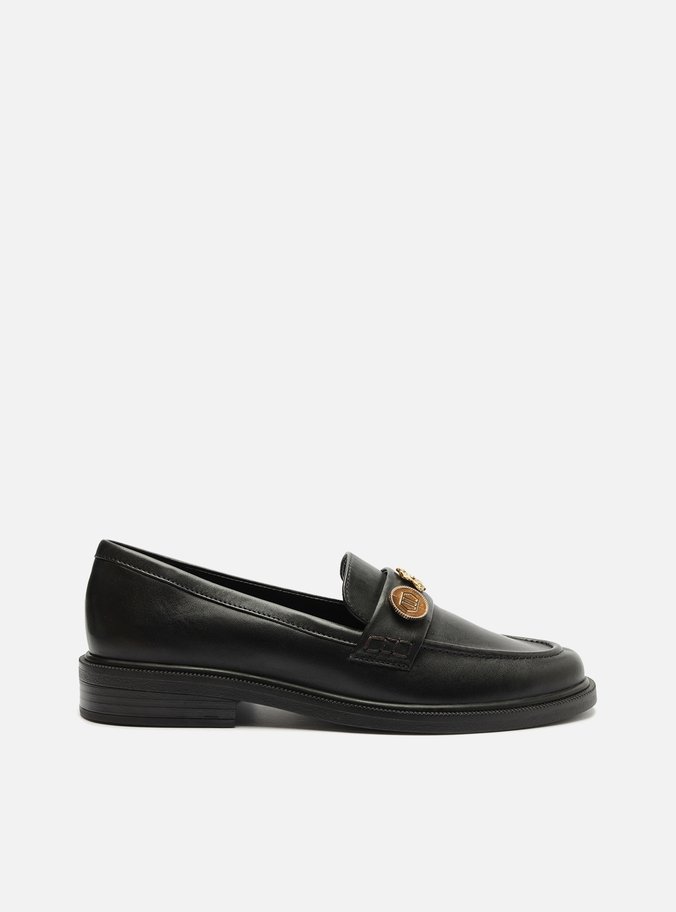 Mocassim Preto Couro Tira Metais