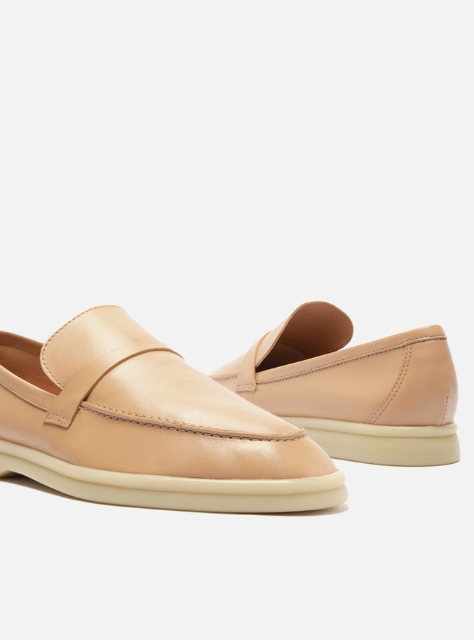 Mocassim Nude Couro Tira Detalhe