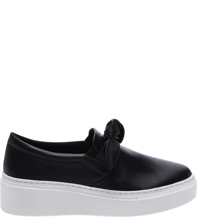 Tênis Slip On Laço Preto