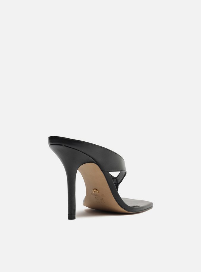 Tamanco Preto Couro Salto Alto Thong