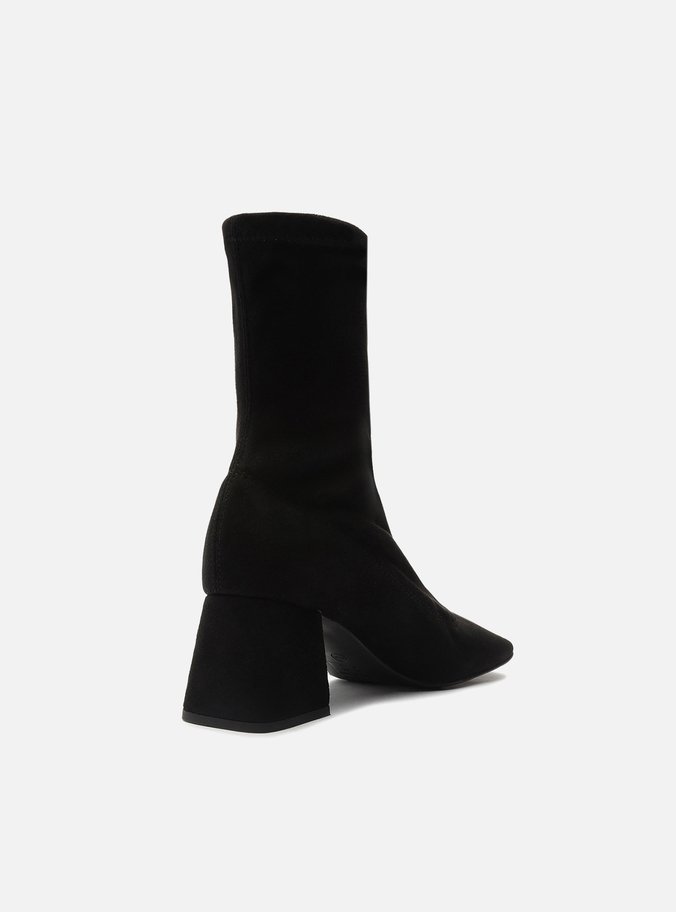 Skinny Boot Preta Suede Bloco Bico Quadrado