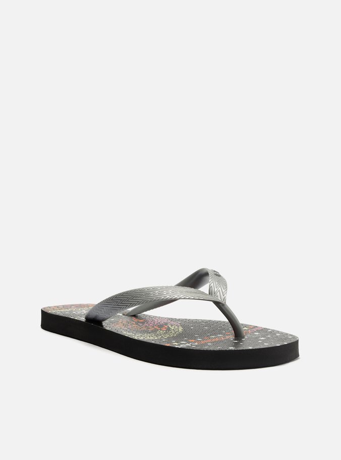 Chinelo de Dedo Prata Capricórnio Signos Brizza