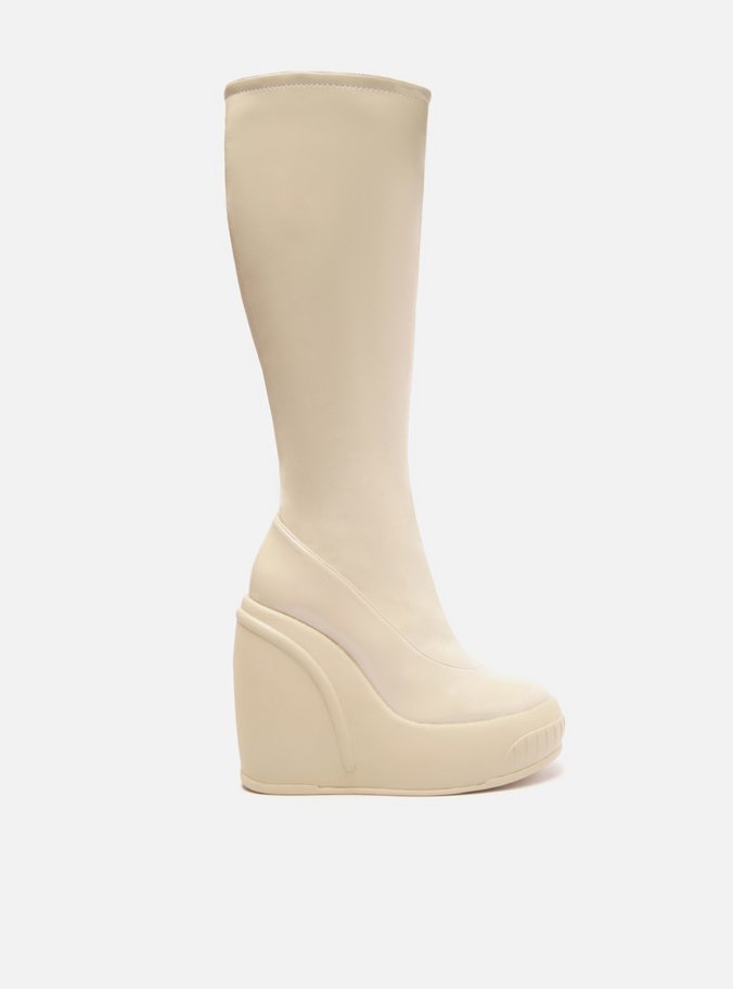 Bota Nude Verniz Cano Longo Felipa