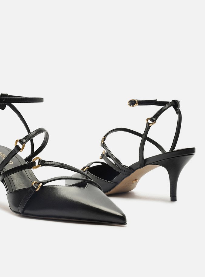 Scarpin Preto Couro Salto Kitten Tiras