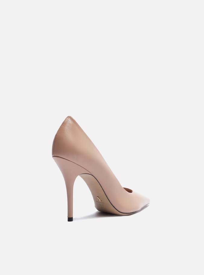 Scarpin Nude Couro Salto Fino Bico Fino