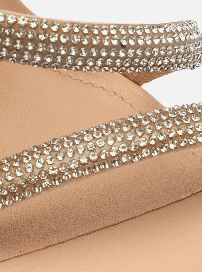 Sandália Bege Salto Fino Espiral Strass Glam