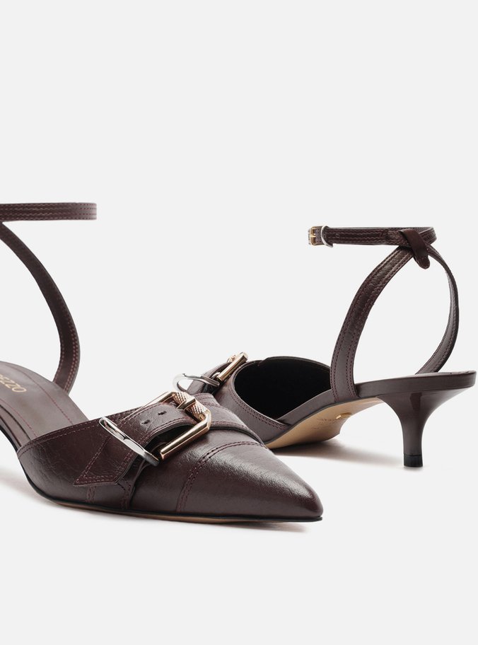 Scarpin Marrom Couro Salto Kitten Aberto Fivela