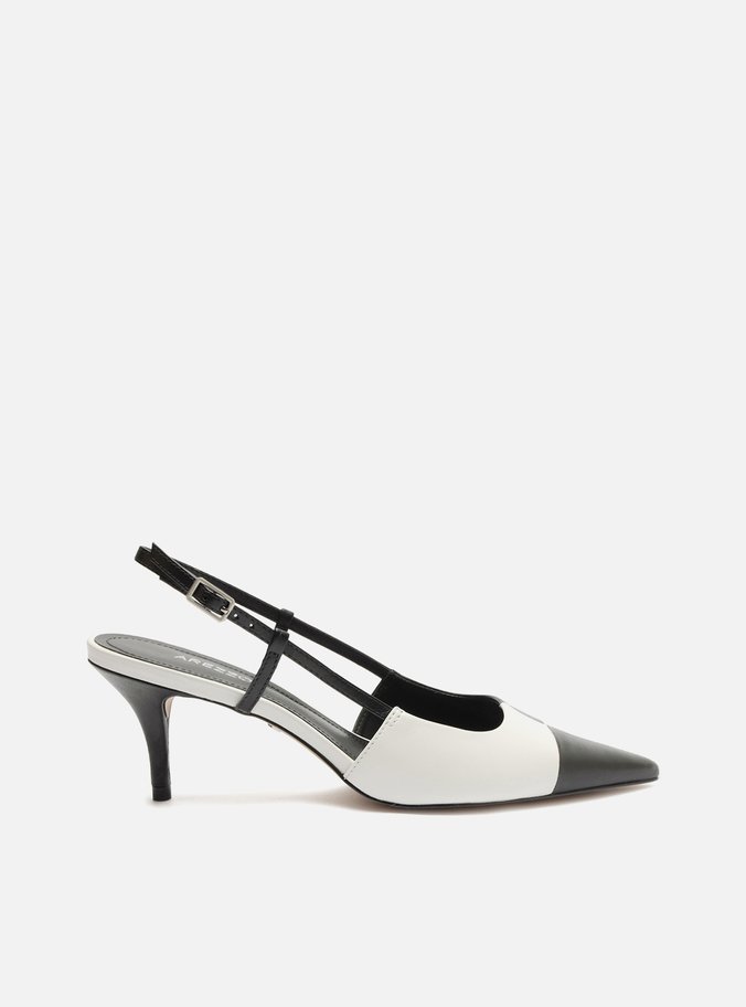 Scarpin Preto Couro Bico Fino Slingback Bicolor