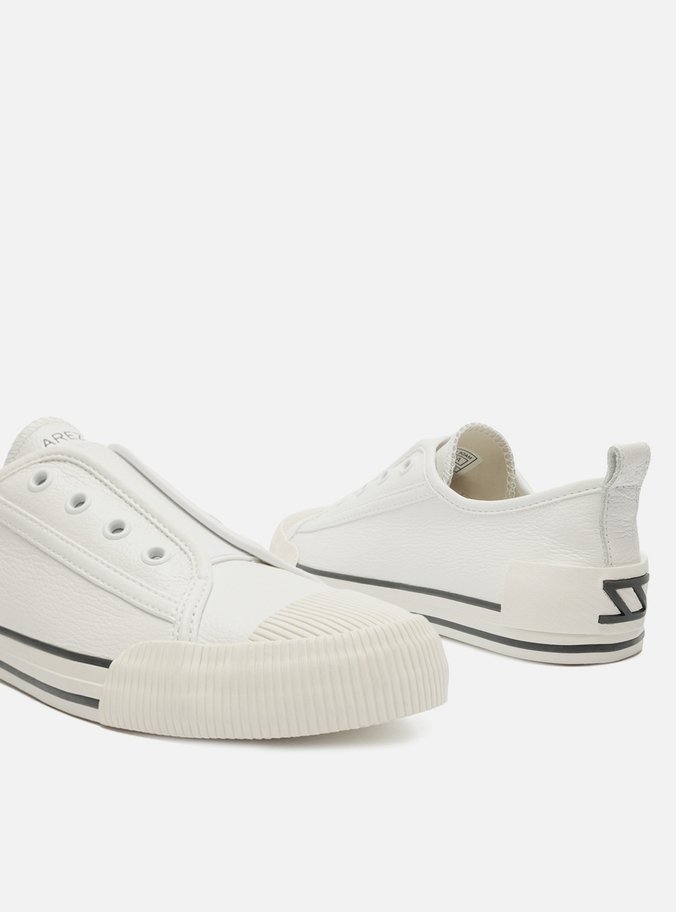 Tênis Slip On Branco Couro Elástico