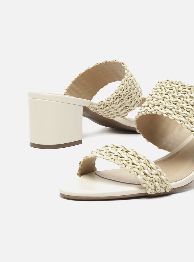 Sandália Off-White Tressê Salto Médio Bloco