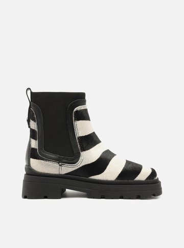 Bota Animal Print Couro Cano Curto Tratorada Elástico