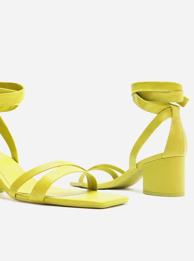 Sandália Verde Salto Bloco Lace Up