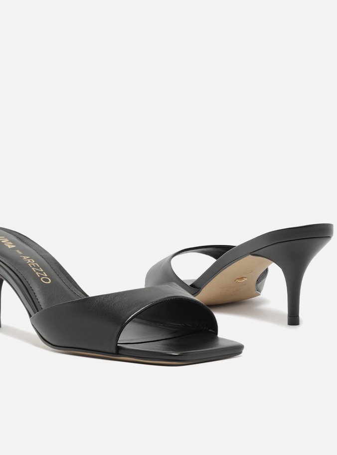 Mule Preto Couro Salto Fino Livia
