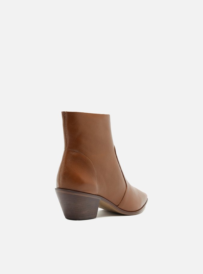 Bota Marrom Couro Cano Curto Bico Fino