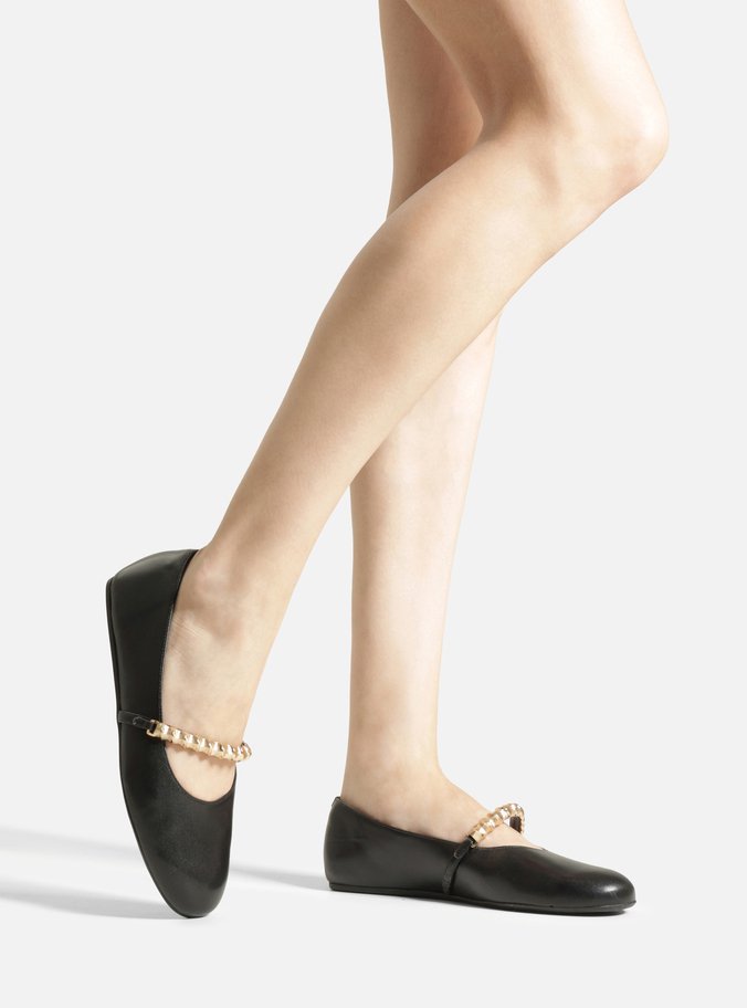 Sapatilha Preta Couro Tira Metal