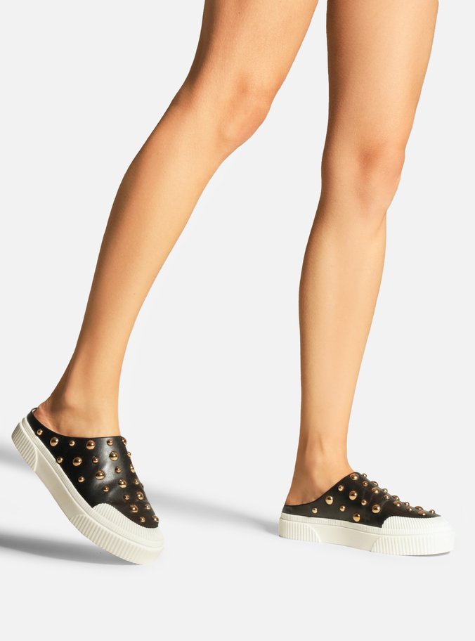 Tênis Mule Slip On Preto Couro Studs Miley