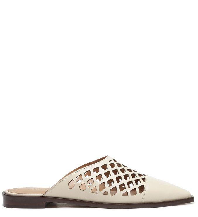 Mule Off-White Couro Vazado