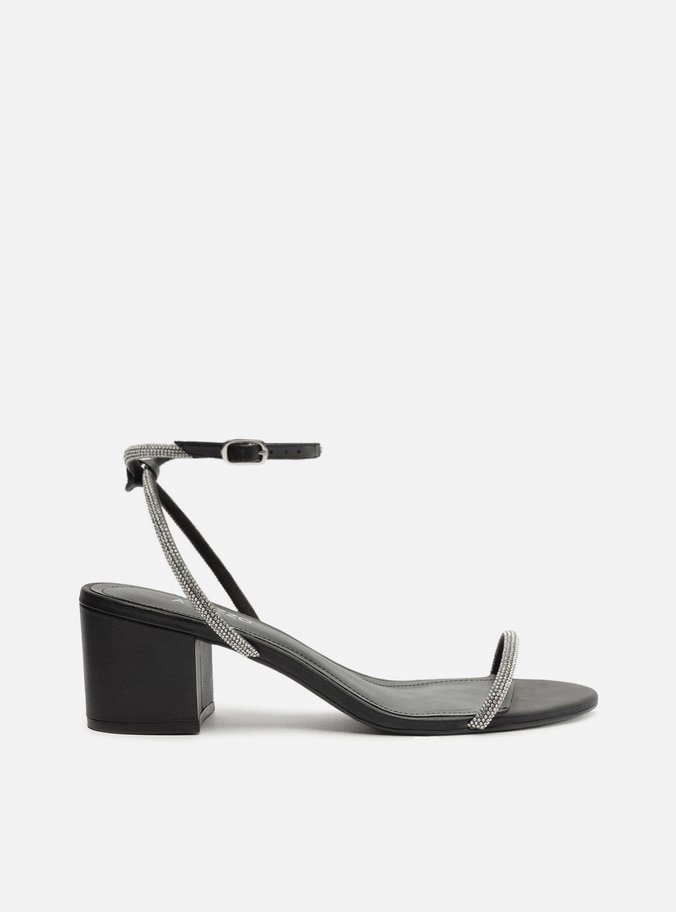 Sandália Preta Salto Médio